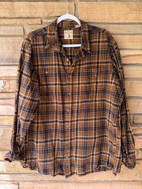 RedHead Brown and Black Plaid Button-Down Shirt